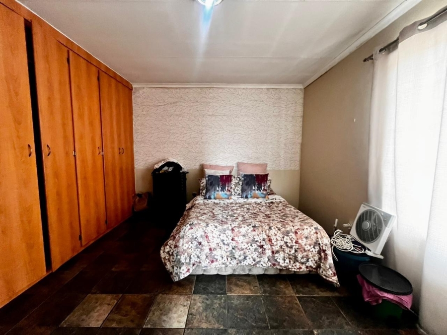 3 Bedroom Property for Sale in Waterval East North West